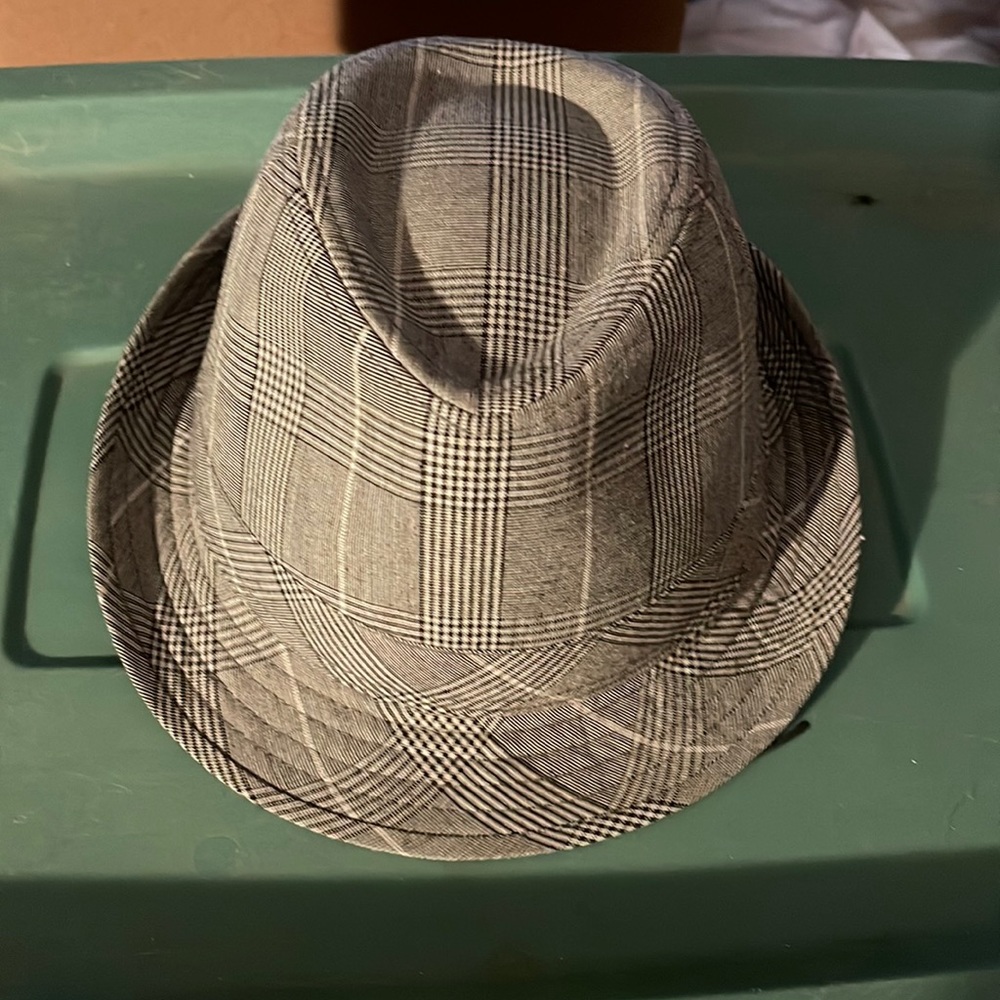 Lids BRAND NEW WITH TAGS fedora great put stripe